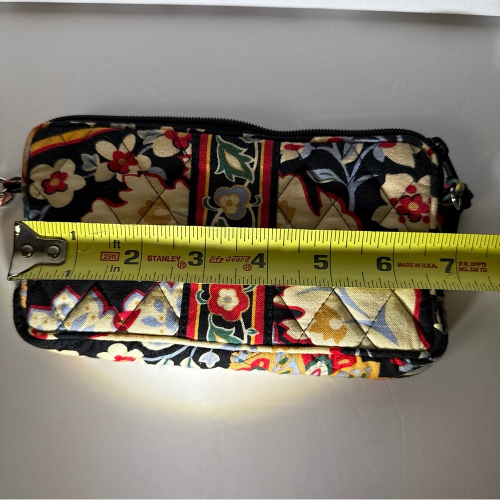 Vera Bradley Versailles Wallet or Cosmetic Bag. Pre-owned - Picture 11 of 12